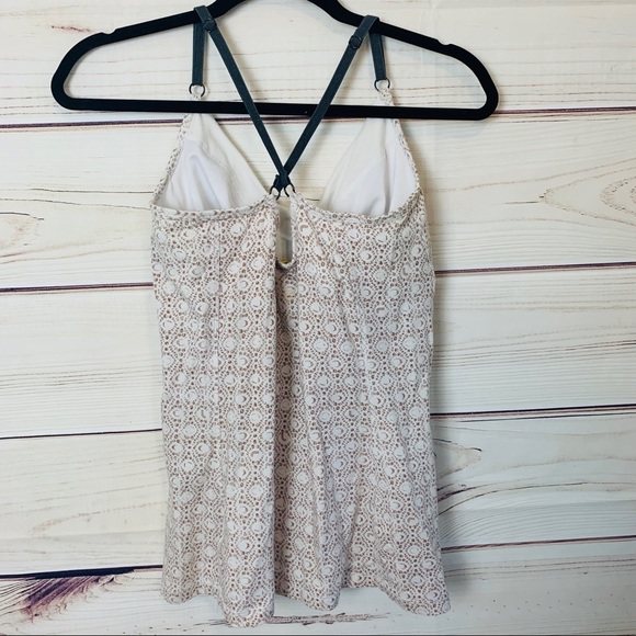 Sold Lole cream patterned work out camisole tank - Picture 2 of 8